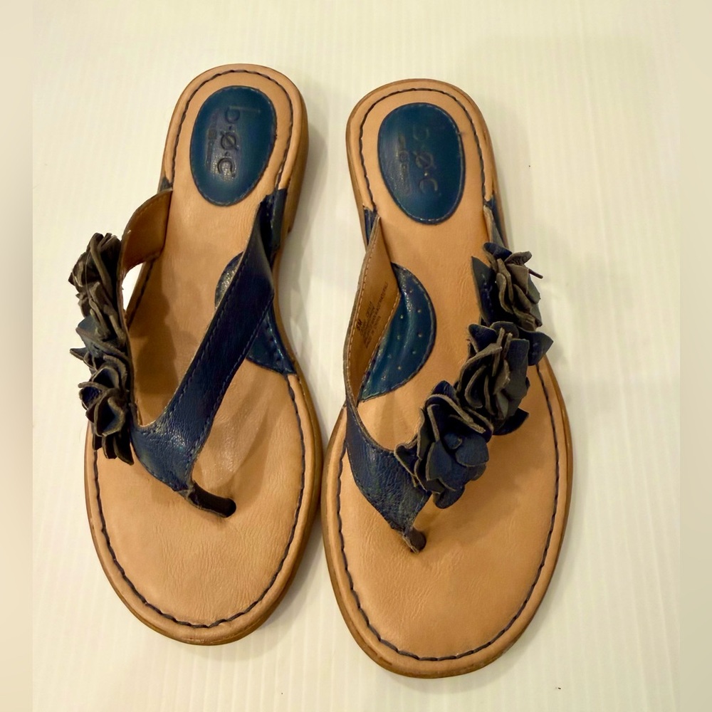 B.O.C Born Women Flower Strap Leather Sandals Flip Flops